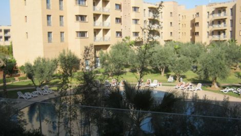 Appartement de haut standing dans résidence avec piscine