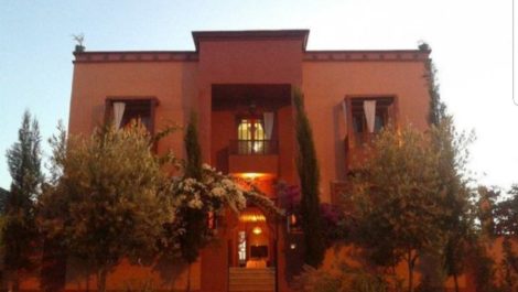 Targa : Villa de maître sur près de 1000 m², grande piscine, SPA Targa : Villa de maître sur près de 1000 m², grande piscine, SPA