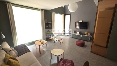 Majorelle : Lumineux duplex rénové avec piscine commune Majorelle : Lumineux duplex rénové avec piscine commune