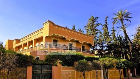 Marrakech – Gueliz : Vaste villa urbaine située à côté de l’ancien consulat britannique Marrakech – Gueliz : Vaste villa urbaine située à côté de l’ancien consulat britannique