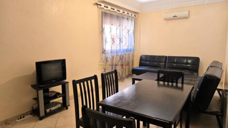 Location longue durée – Appartement meublé avec balcon, piscine et climatisation – Route de Casa, Marrakech Location longue durée – Appartement meublé avec balcon, piscine et climatisation – Route de Casa, Marrakech