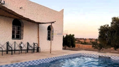 Villa sur 7500 m² de terrain avec piscine et vue nature – Zone rurale Essaouira Villa sur 7500 m² de terrain avec piscine et vue nature – Zone rurale Essaouira