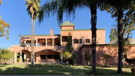 Propriété ancienne à Targa sur 5500 m² : Espace, Cachet et Potentiel Unique Propriété ancienne à Targa sur 5500 m² : Espace, Cachet et Potentiel Unique